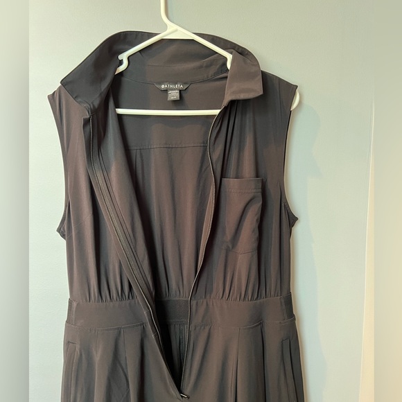 Athleta Brooklyn Wide Leg Jumpsuit - Black - Size 12P - Picture 6 of 7